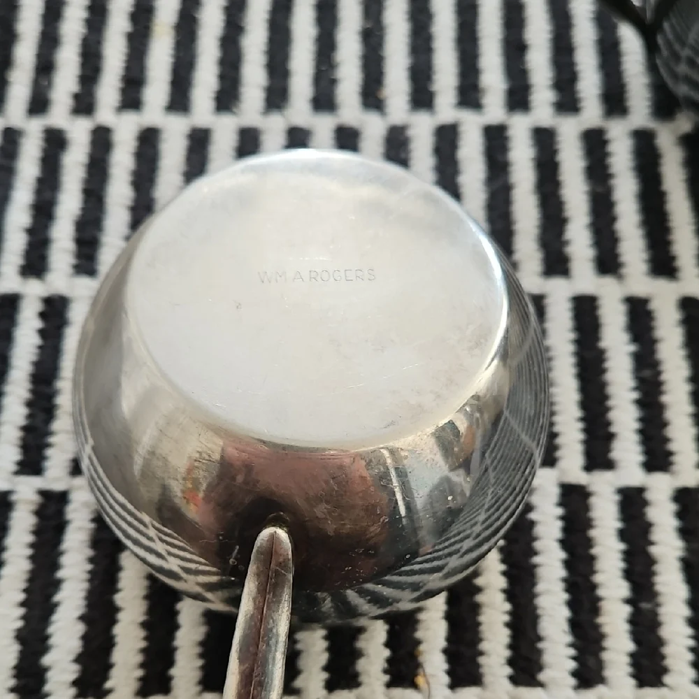 Elegant Silver Creamer and Sugar Bowl Set